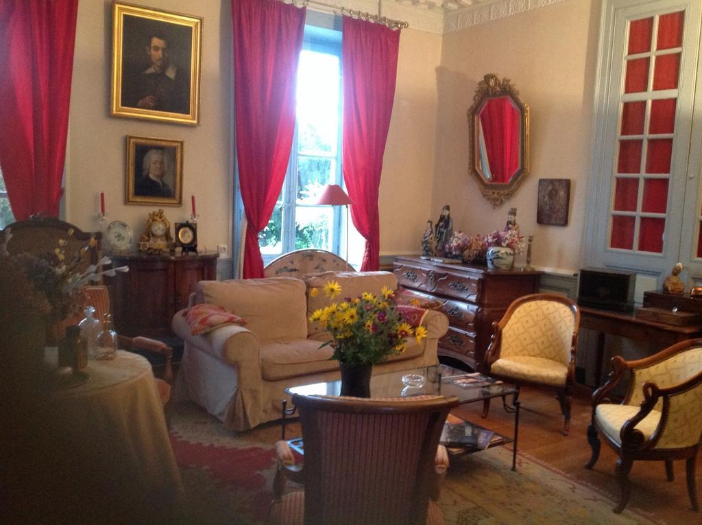 Chateau D'Yseron Hotel Vallet Buitenkant foto