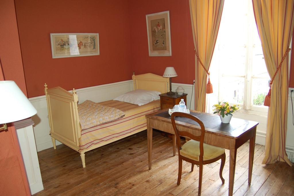 Chateau D'Yseron Hotel Vallet Buitenkant foto